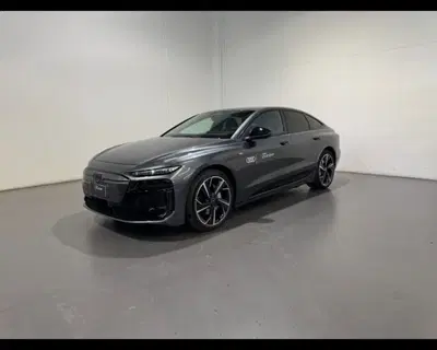 Audi A6 Sportback e-tron performance S line edition 367cv del 2025 usata a Conegliano