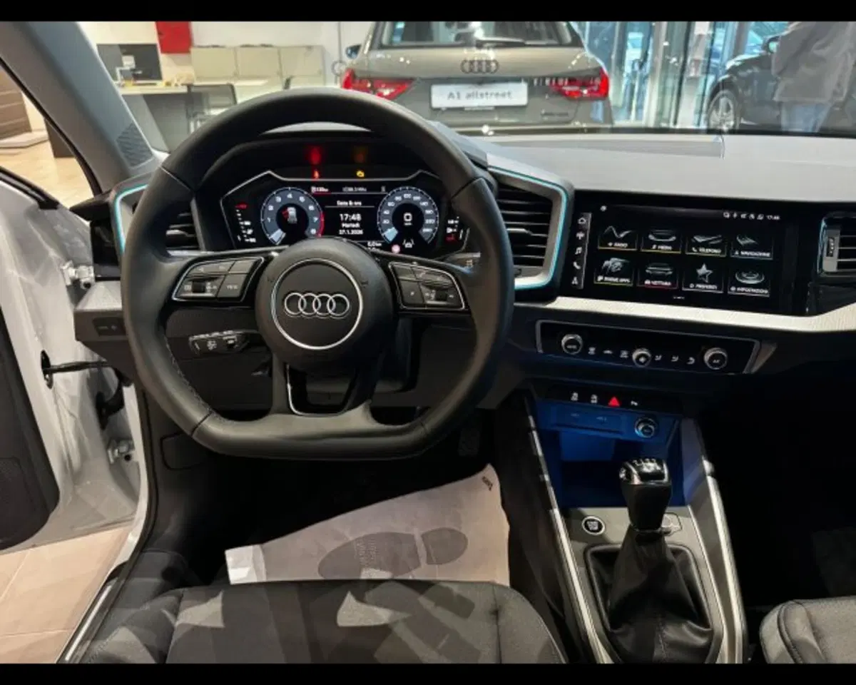 Audi A1 Sportback nuova a Treviso (4)