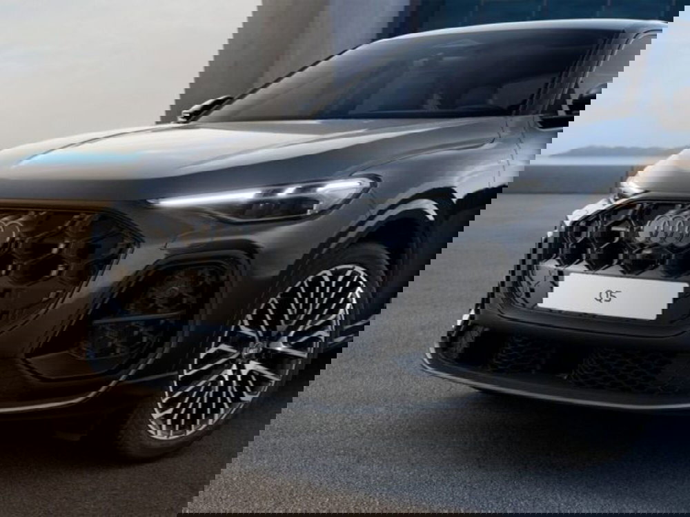 Audi Q3 Sportback nuova a Treviso (6)