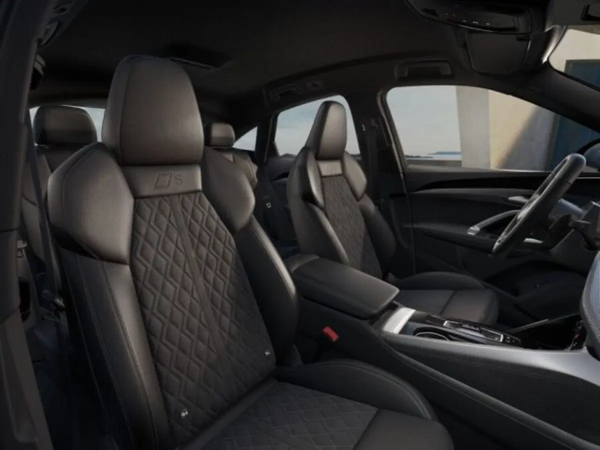 Audi Q3 Sportback nuova a Treviso (9)