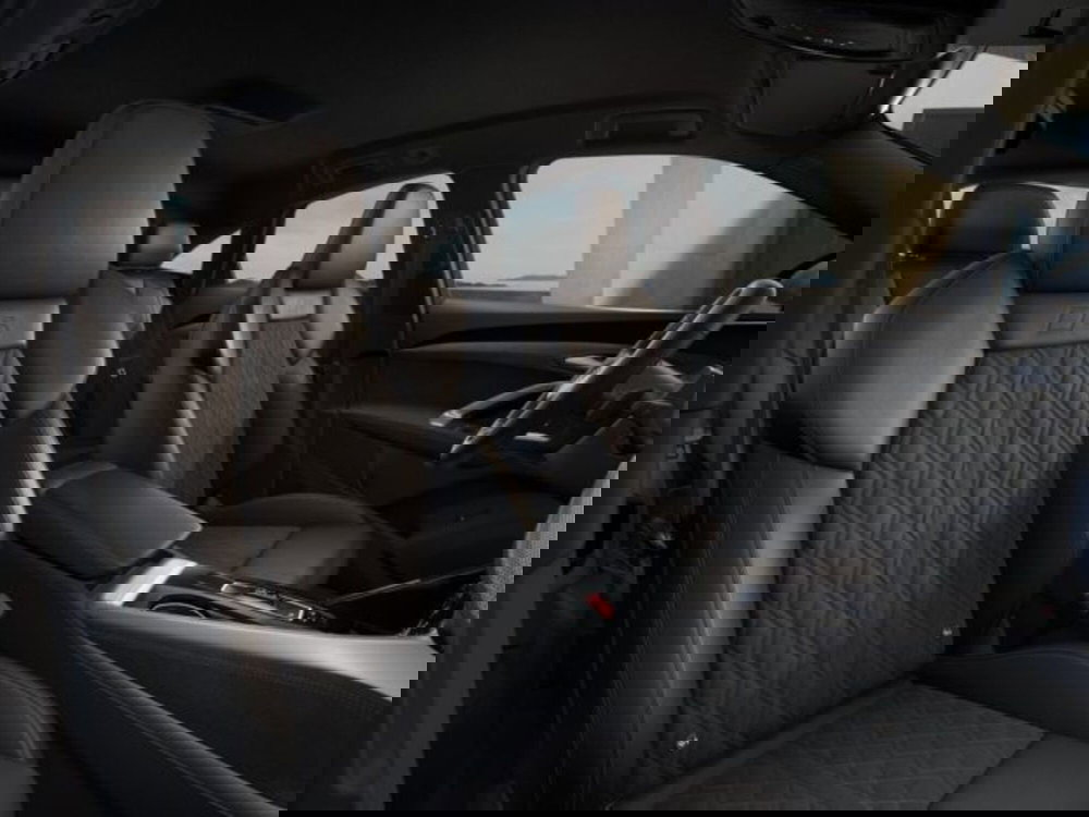 Audi Q3 Sportback nuova a Treviso (9)