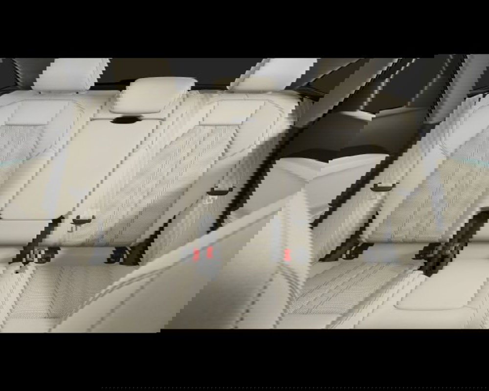 Audi Q5 Sportback nuova a Treviso (9)