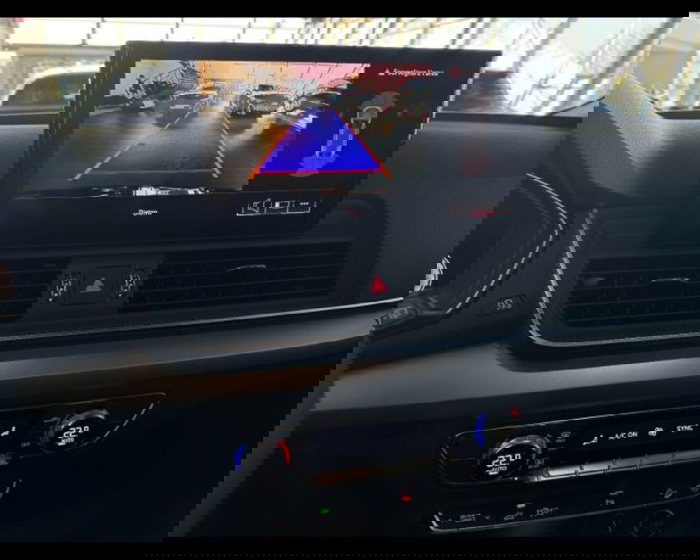 Audi Q5 Sportback nuova a Treviso (6)