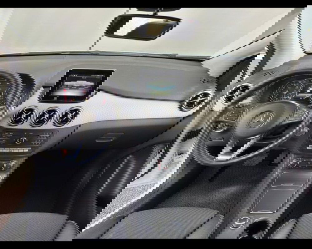 Mercedes-Benz CLA Shooting Brake usata a Treviso (9)