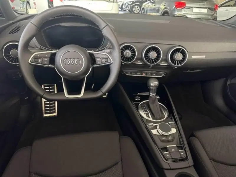 Audi TT Cabrio nuova a Treviso (5)