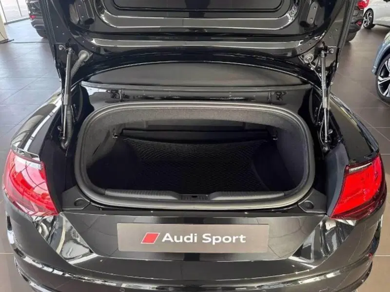Audi TT Cabrio nuova a Treviso (9)