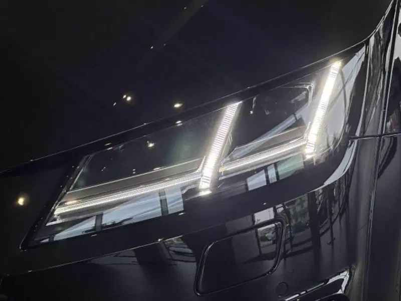 Audi TT Cabrio nuova a Treviso (10)
