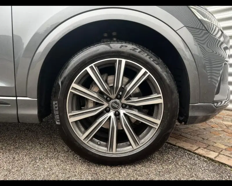 Audi Q8 usata a Treviso (12)