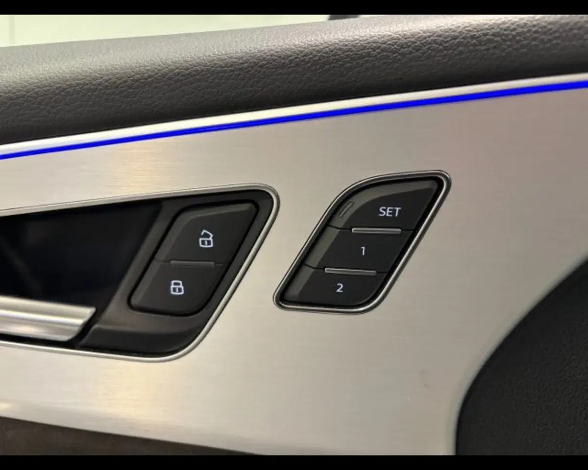 Audi Q8 usata a Treviso (11)