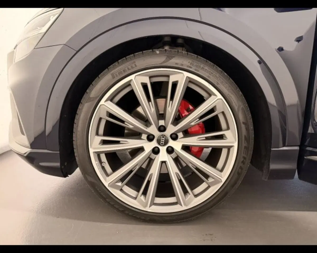 Audi Q8 usata a Treviso (14)