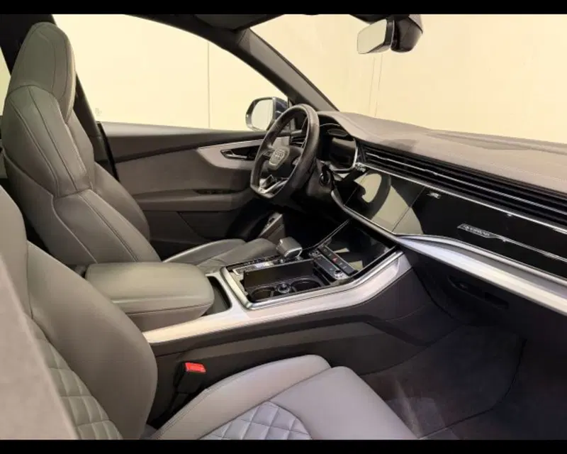 Audi Q8 usata a Treviso (4)