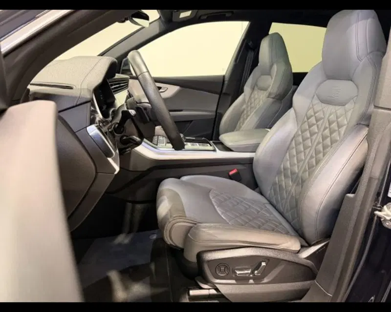 Audi Q8 usata a Treviso (10)