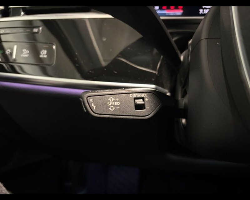 Audi A8 usata a Treviso (9)