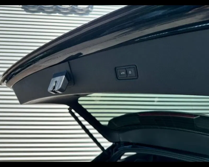 Audi Q8 nuova a Treviso (11)