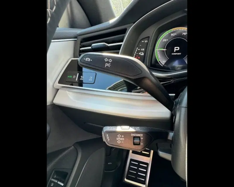 Audi Q8 nuova a Treviso (9)