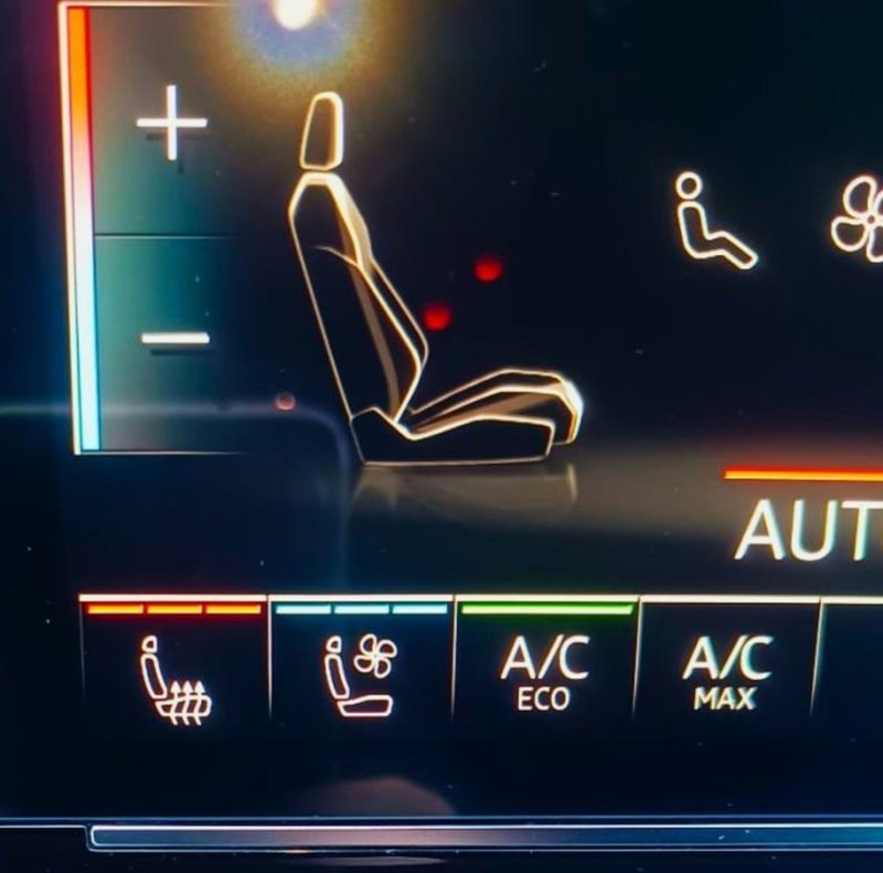 Audi RS Q8 usata a Treviso (7)