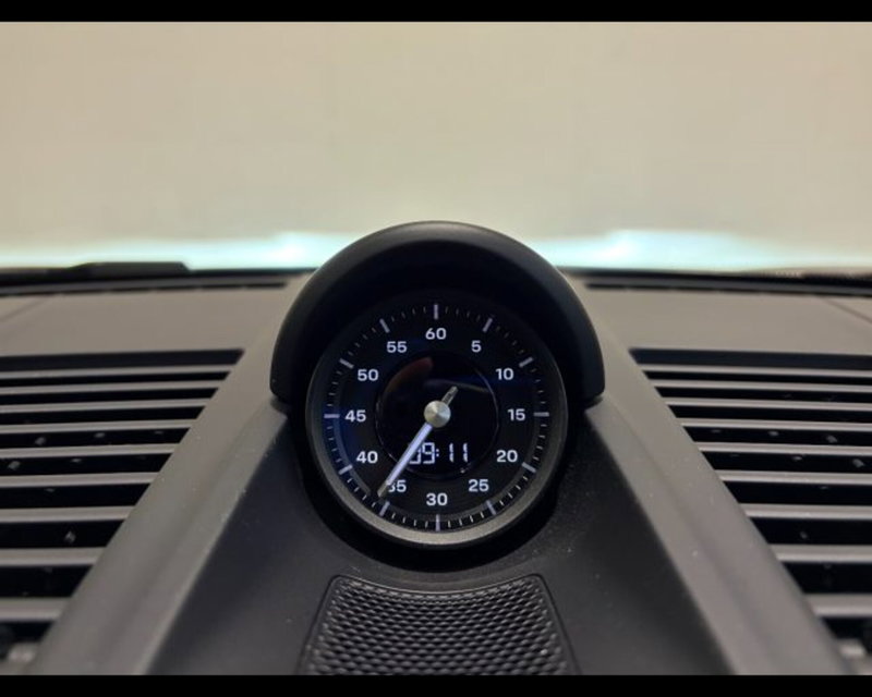 Porsche 911 Coupé usata a Treviso (11)