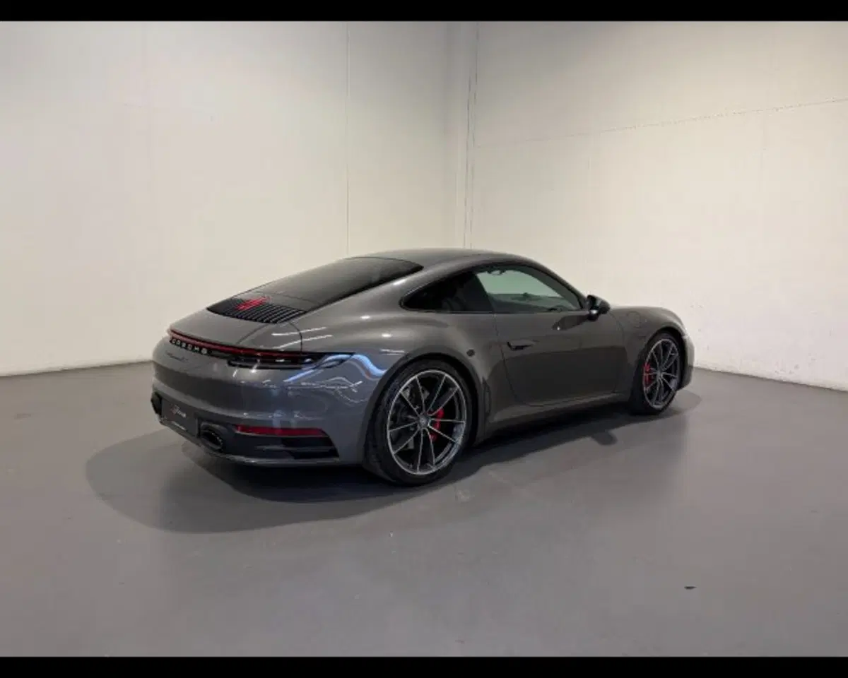 Porsche 911 Coupé usata a Treviso (3)