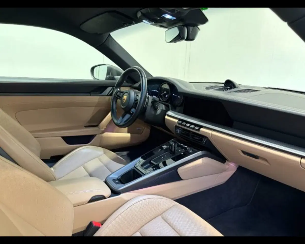 Porsche 911 Coupé usata a Treviso (4)