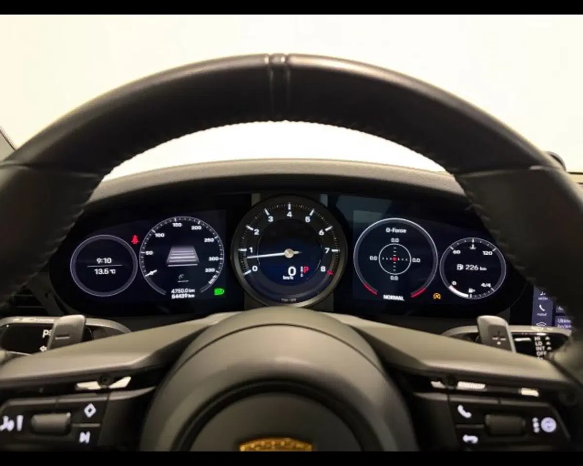 Porsche 911 Coupé usata a Treviso (6)