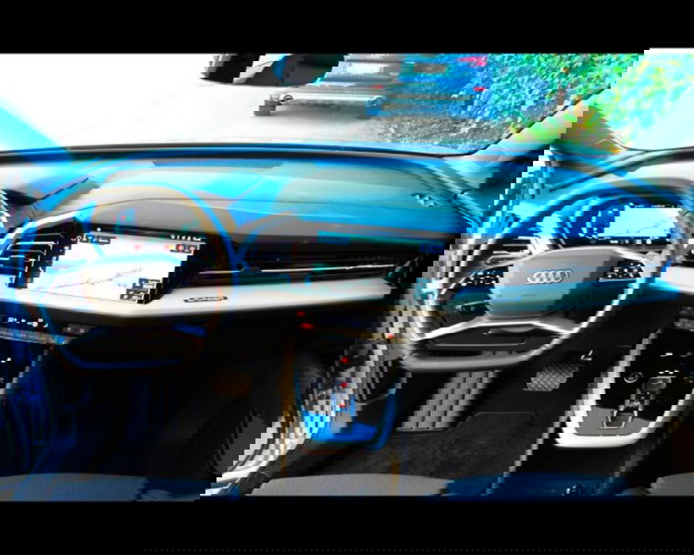 Audi Q4 Sportback nuova a Treviso (5)