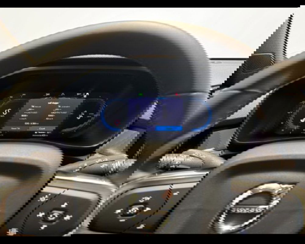 Volvo EC40 usata a Treviso (6)