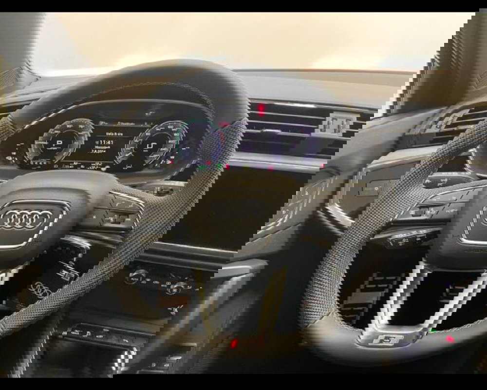 Audi Q3 Sportback nuova a Treviso (5)