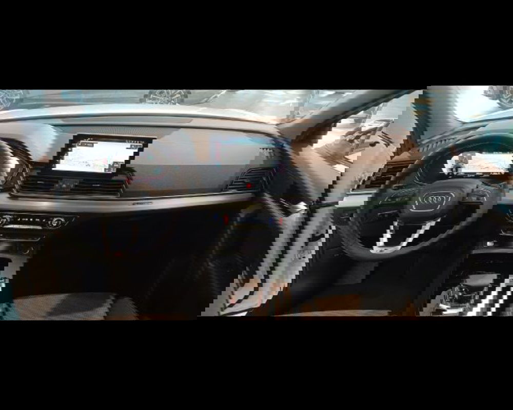 Audi Q5 Sportback nuova a Treviso (3)