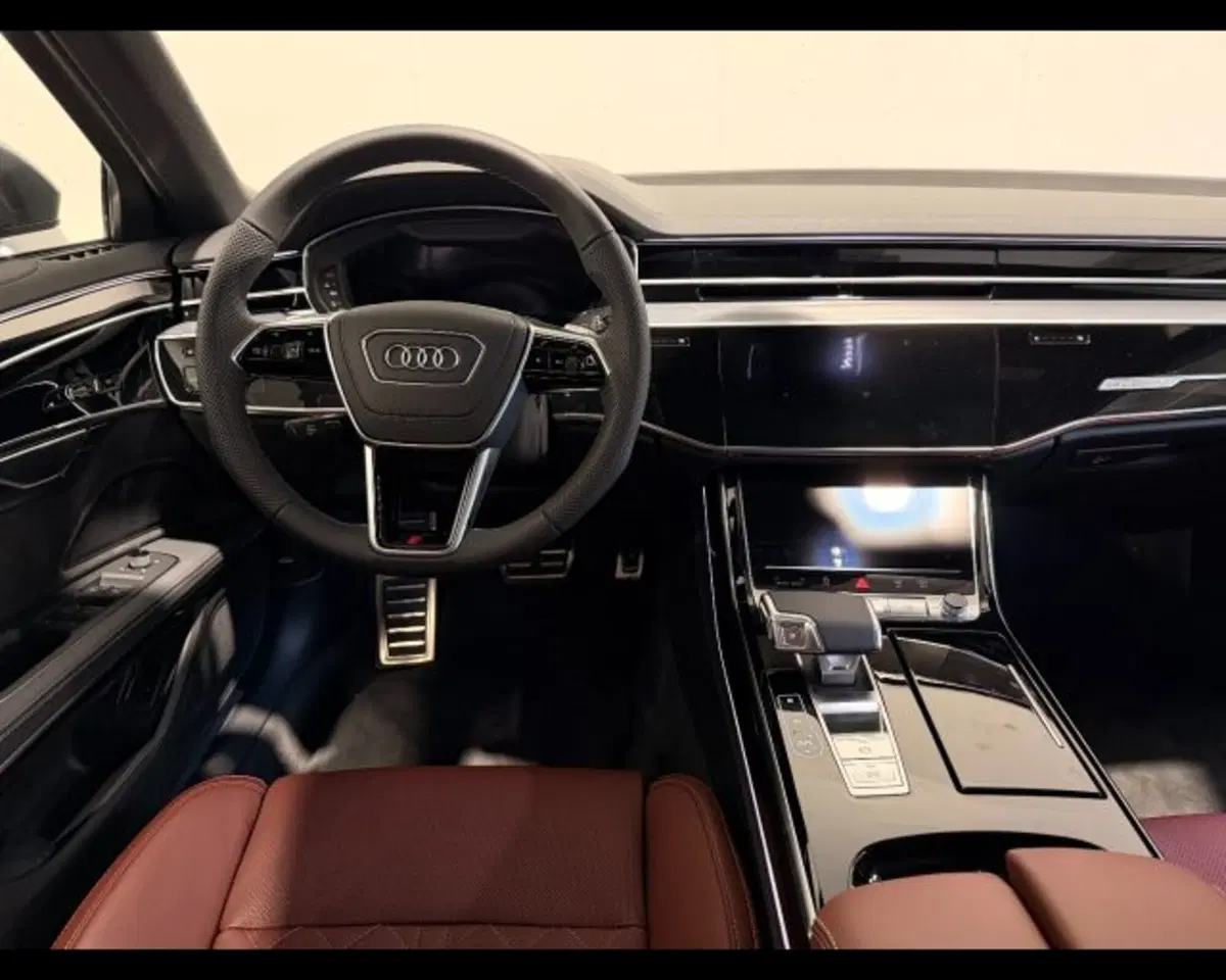 Audi A4 Avant nuova a Treviso (4)