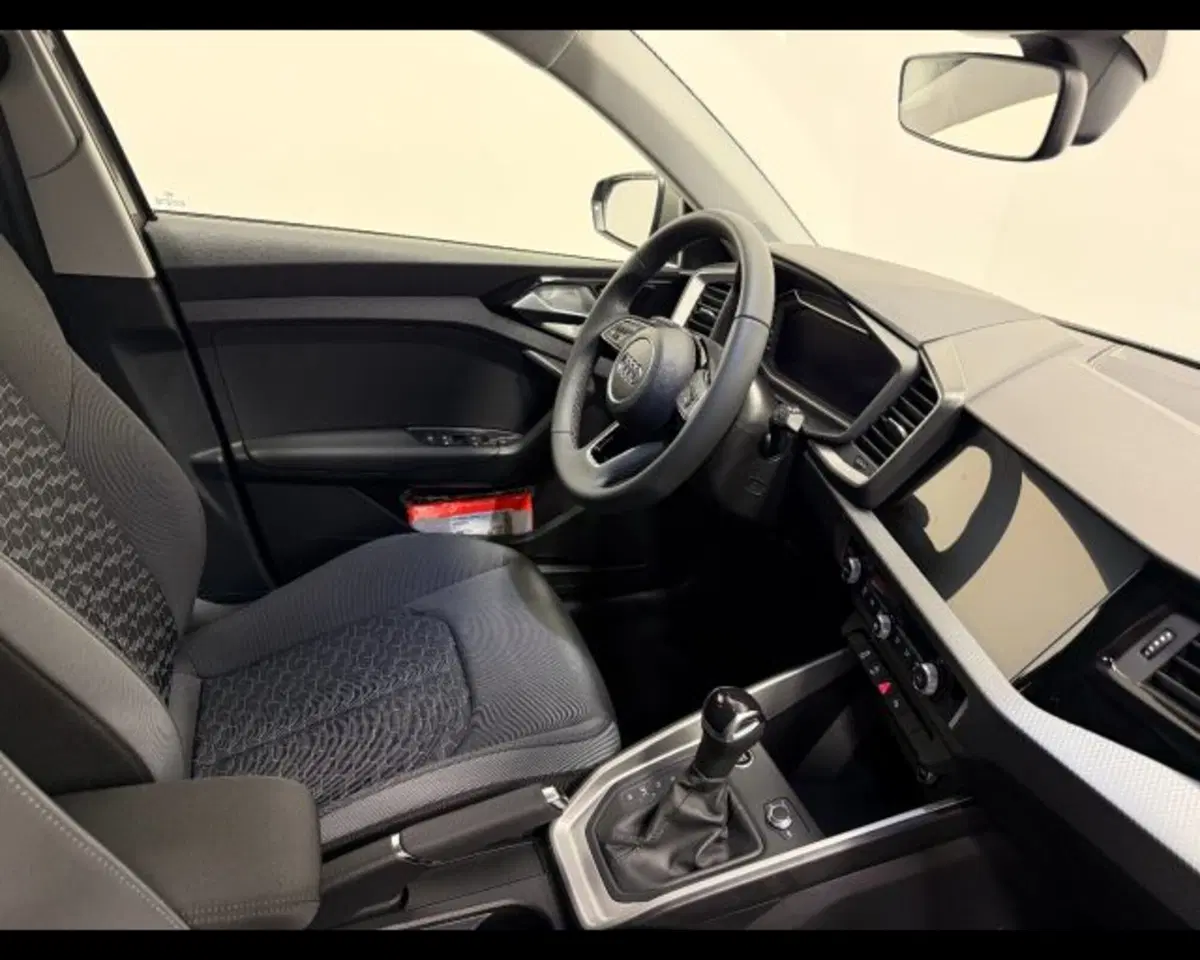 Audi A1 Sportback nuova a Treviso (3)
