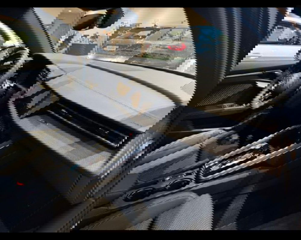 Audi A3 allstreet nuova a Treviso (4)