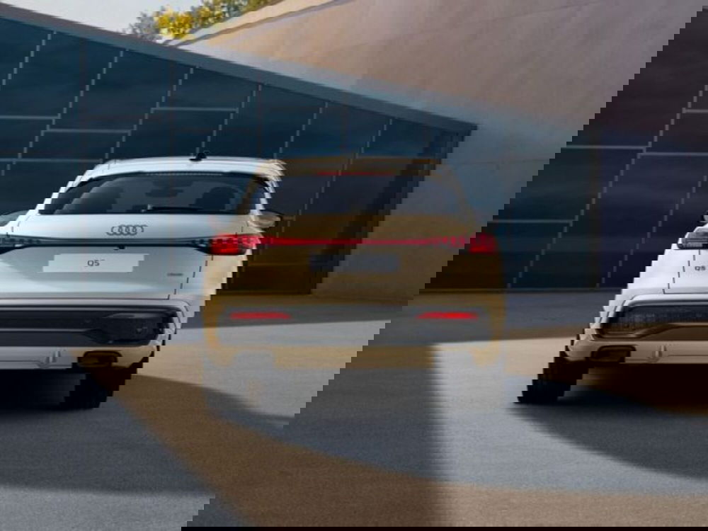 Audi Q5 Sportback nuova a Treviso (5)