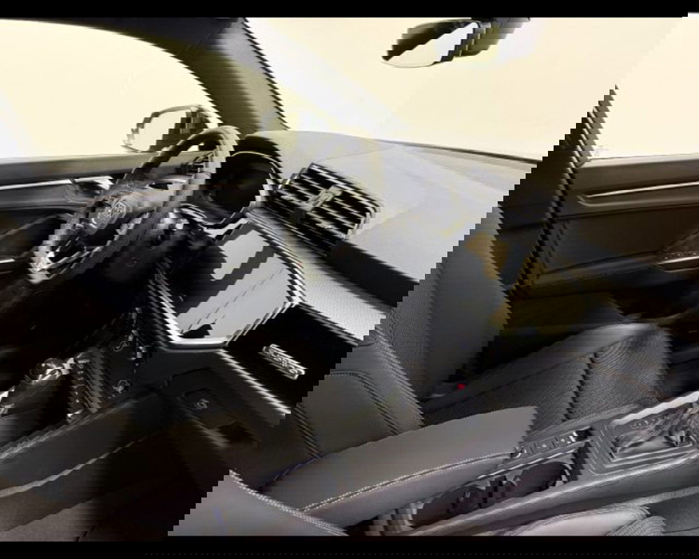 Audi Q3 Sportback nuova a Treviso (3)