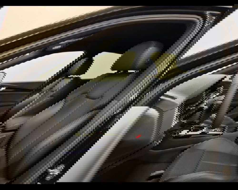 Audi Q5 Sportback nuova a Treviso (9)