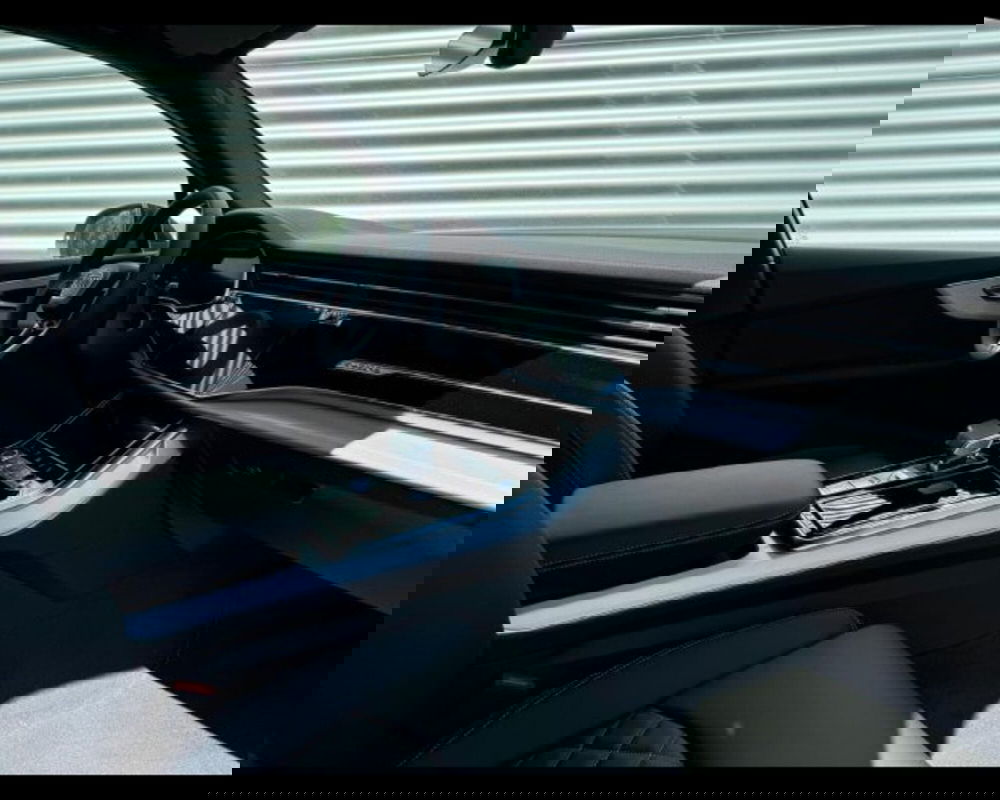 Audi Q7 nuova a Treviso (4)
