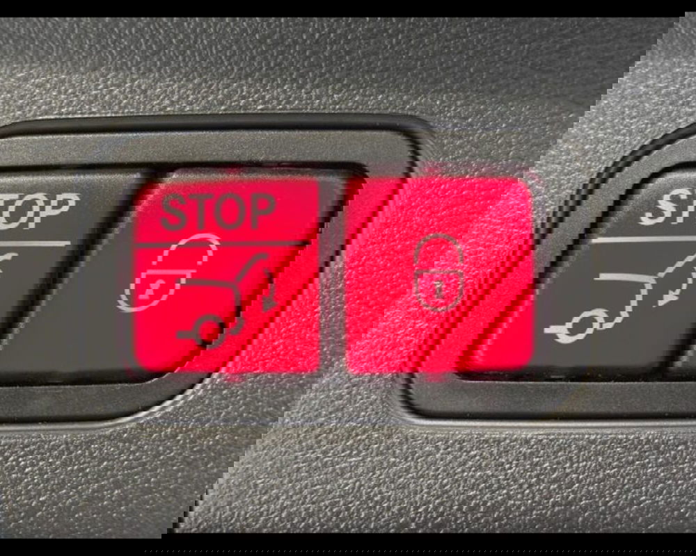 Mercedes-Benz GLA SUV usata a Treviso (12)