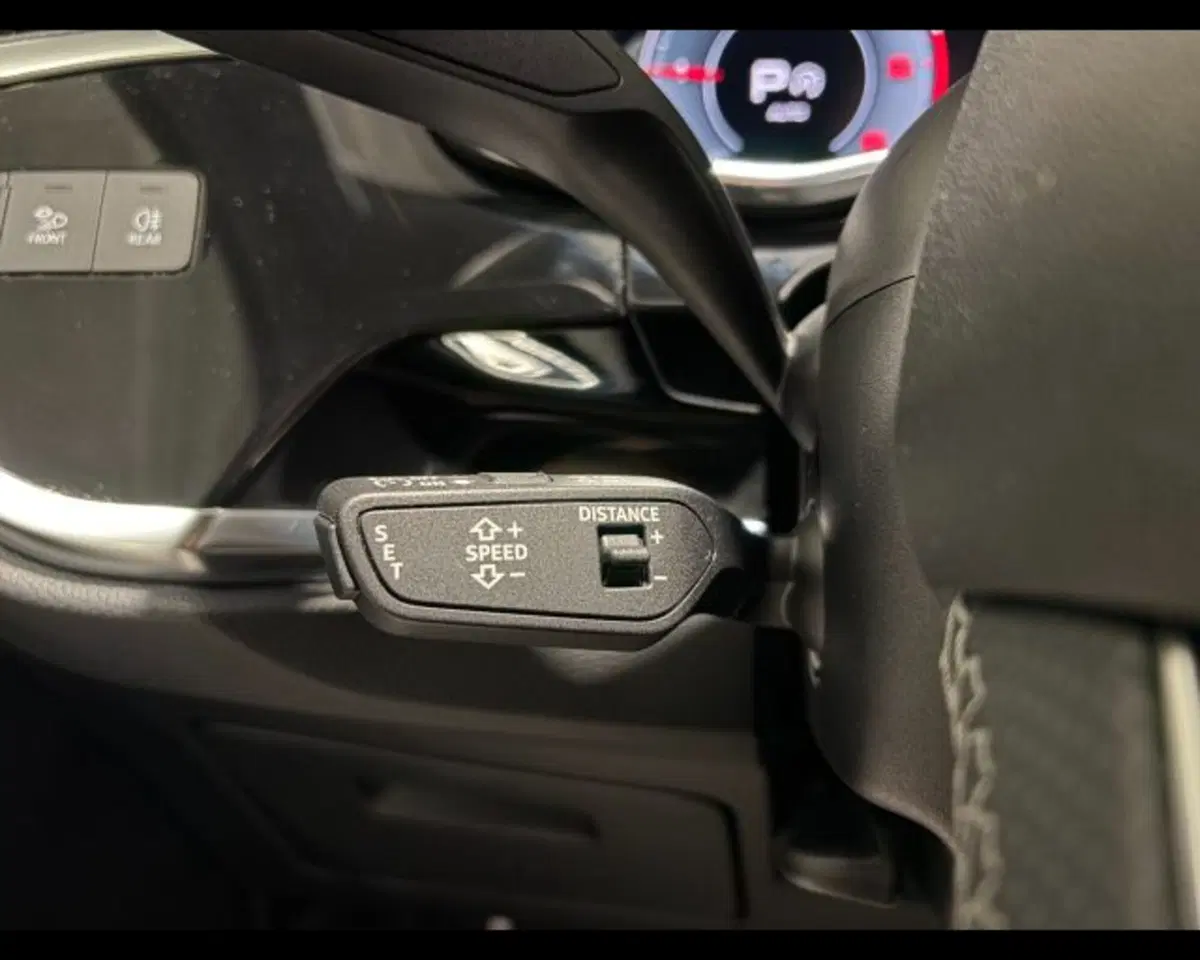 Audi Q3 Sportback usata a Treviso (9)