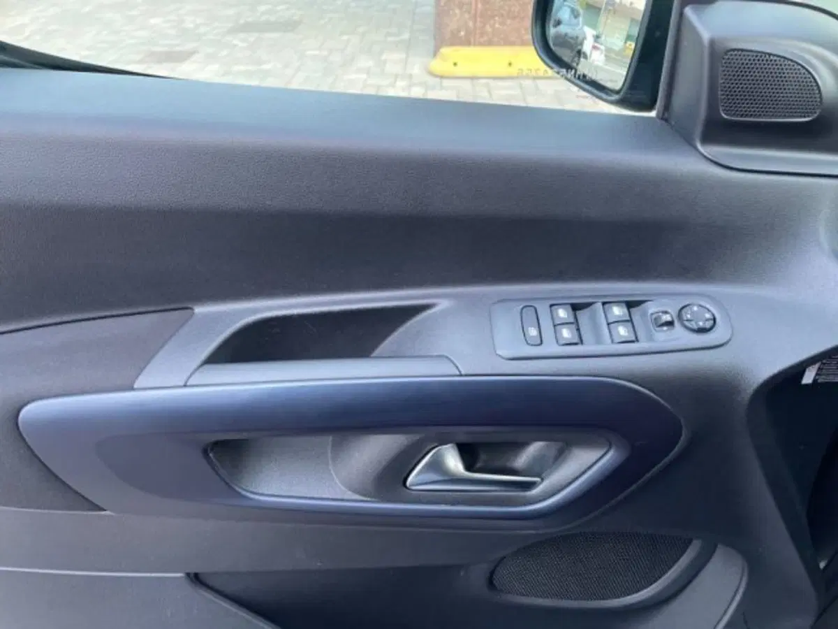 Peugeot Rifter usata a Ancona (13)