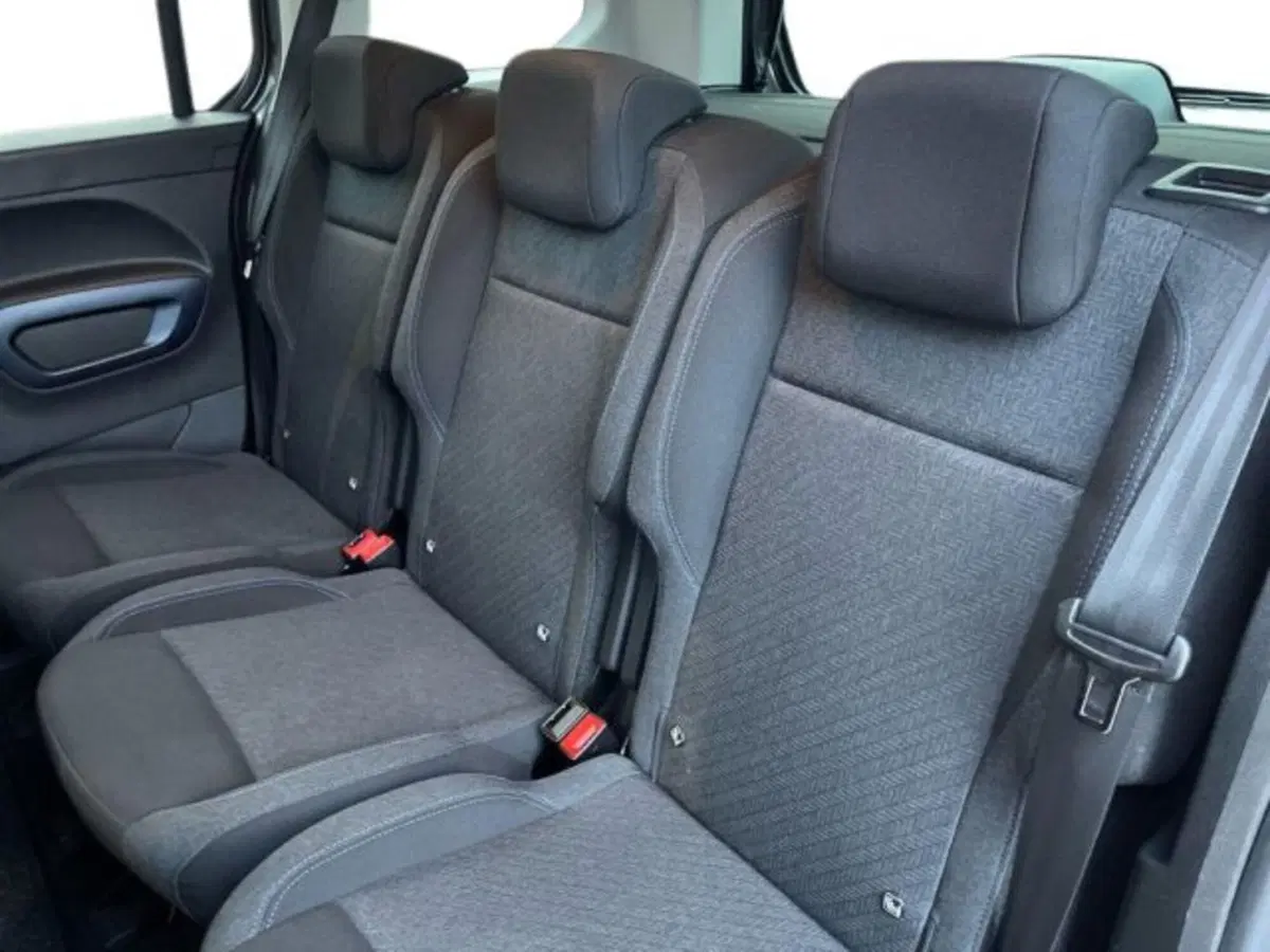 Peugeot Rifter usata a Ancona (14)