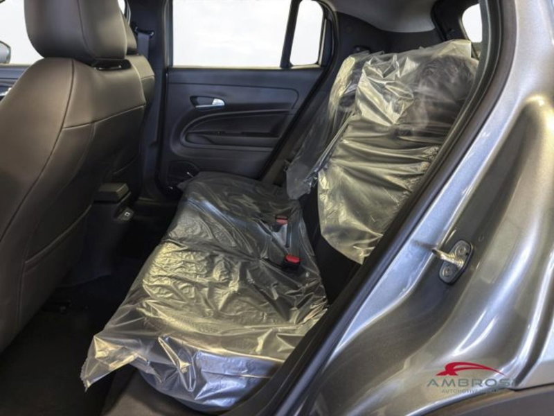 Jeep Avenger nuova a Perugia (11)