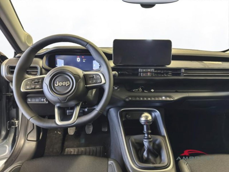 Jeep Avenger nuova a Perugia (15)