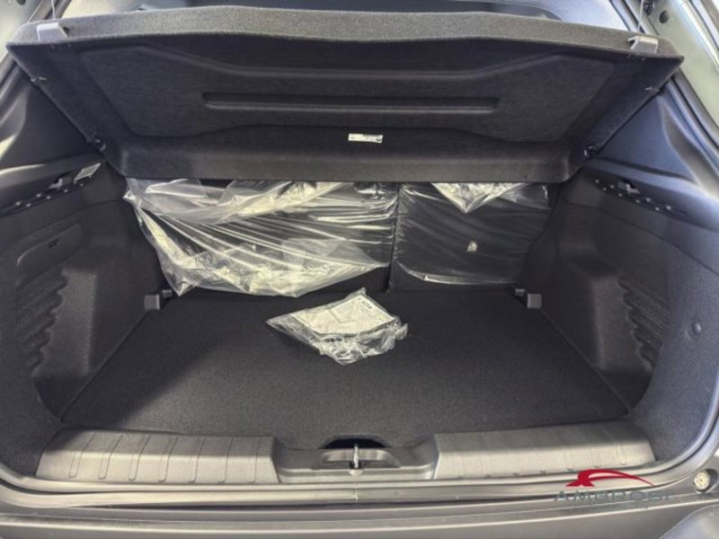 Jeep Avenger nuova a Perugia (9)