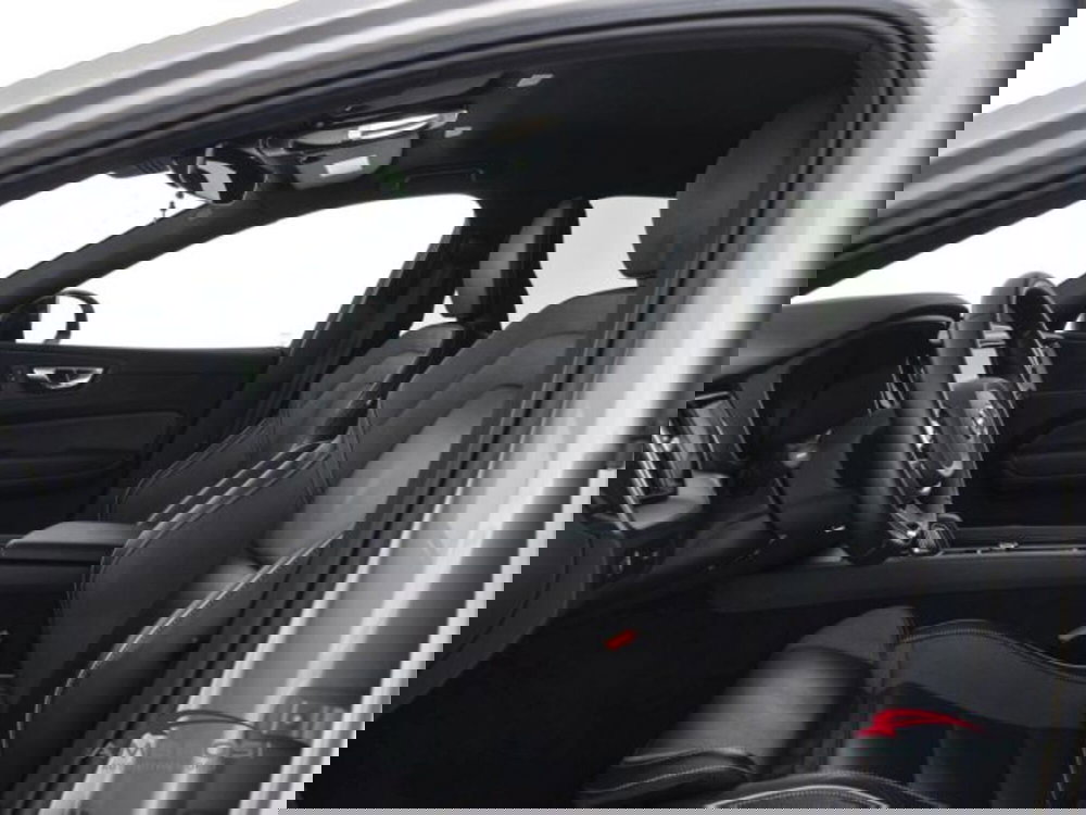 Volvo XC60 usata a Perugia (9)