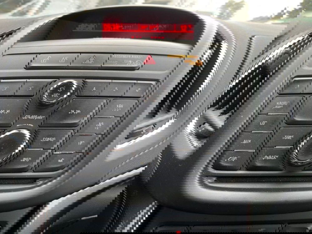 Opel Zafira Tourer usata a Lecco (10)