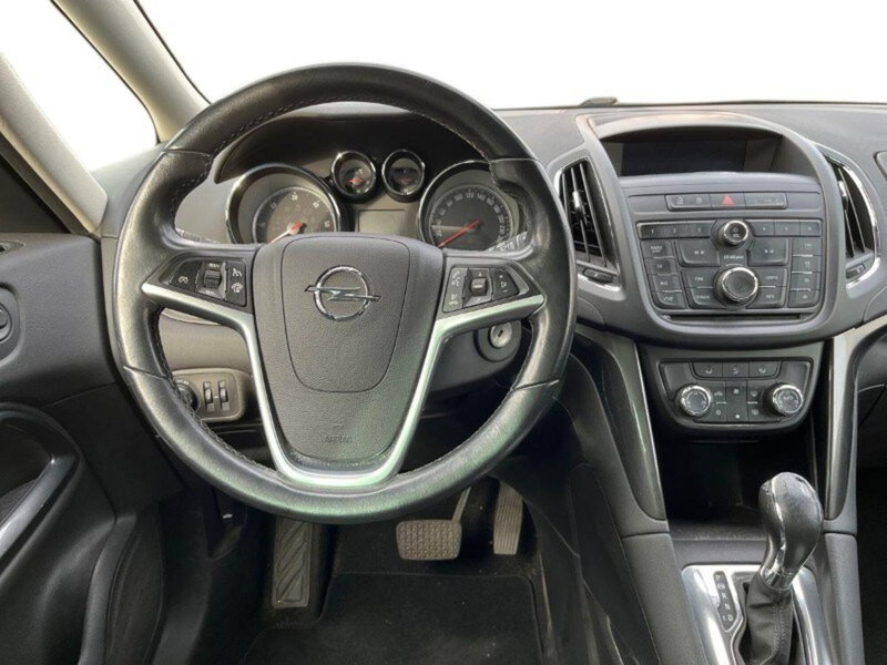 Opel Zafira Tourer usata a Lecco (8)