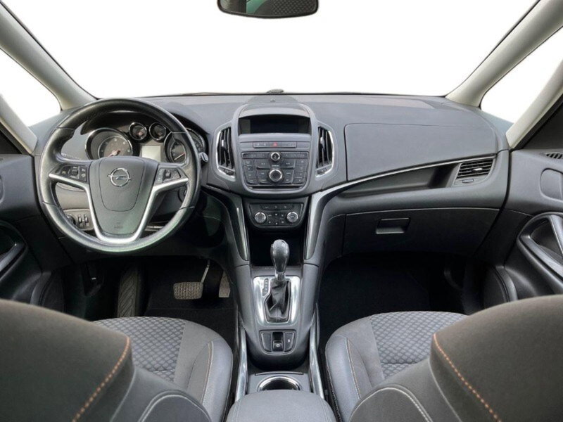 Opel Zafira Tourer usata a Lecco (9)