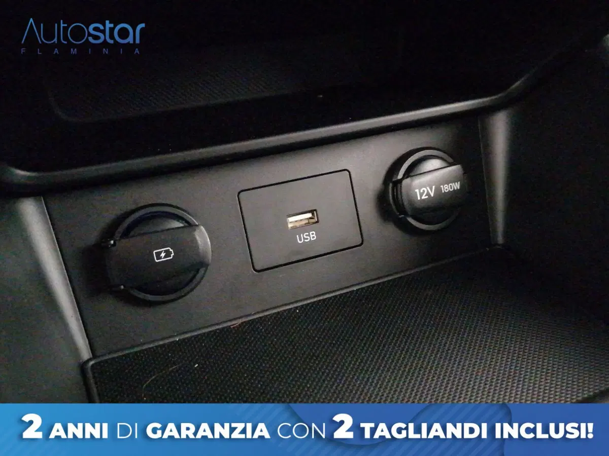 Hyundai Kona usata a Roma (13)