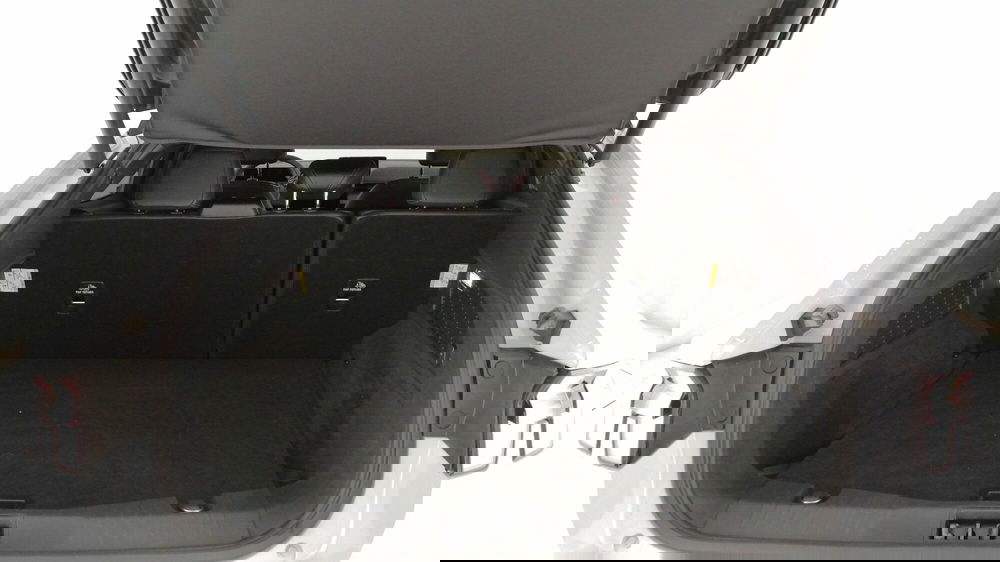 Ford Mustang Mach-E usata a Roma (11)