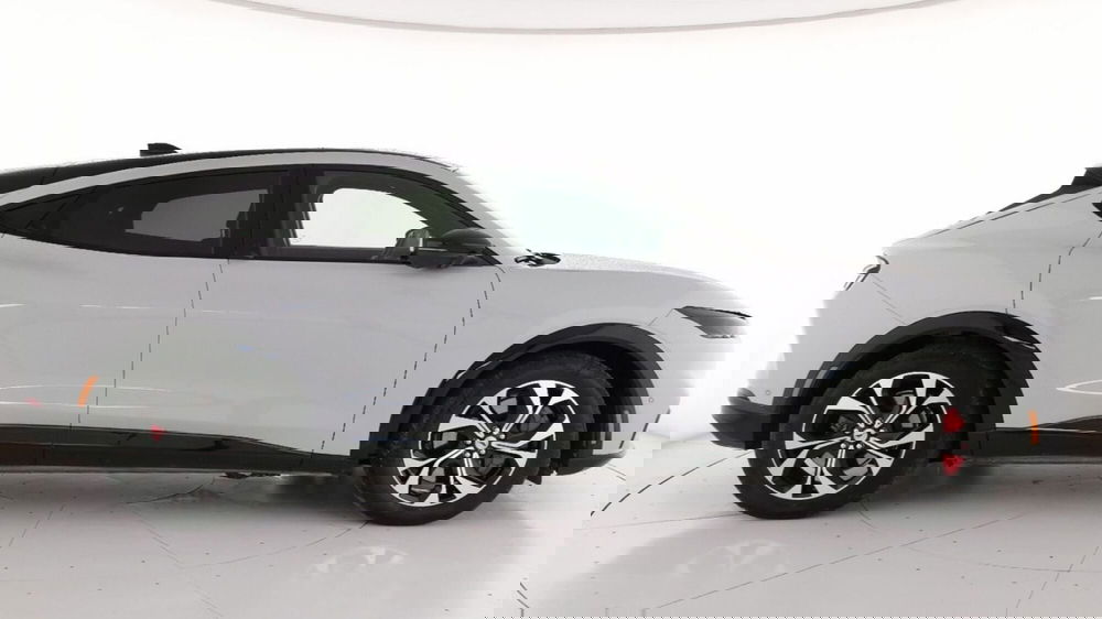 Ford Mustang Mach-E usata a Roma (3)