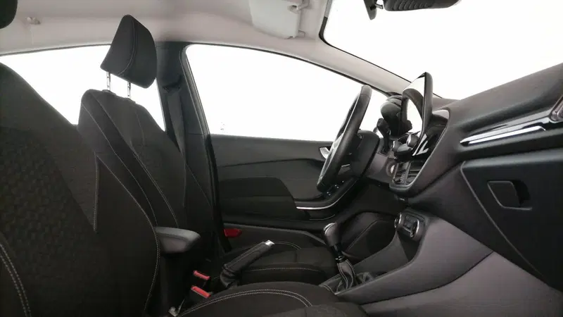 Ford Fiesta usata a Roma (6)